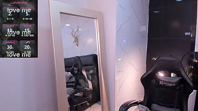 KomiCatt online show from March 24, 12:32 pm