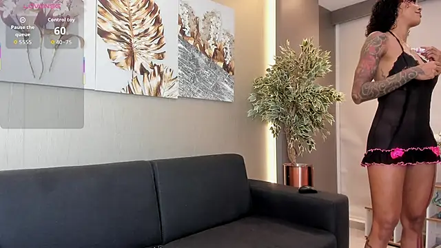 LizStorm  online show from April 14, 11:49 am