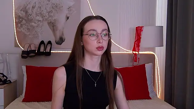 Emily Simon online show from March 26, 4:51 am