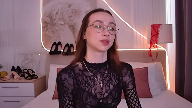 Emily Simon online show from July 3, 5:03 am