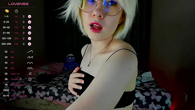 Allettaevee online show from February 21, 1:28 am