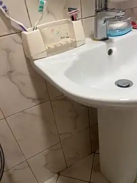 luvis69couple online show from April 19, 11:09 am