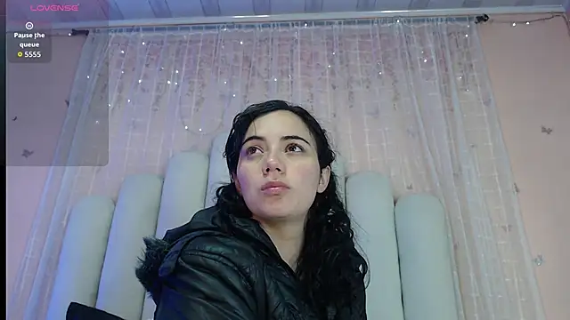 RoseConor  online show from February 12, 3:12 am