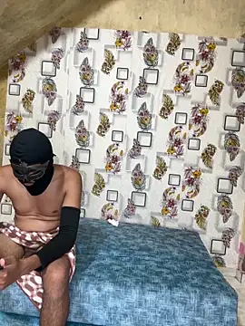 Forest Queen online show from April 7, 2:50 pm