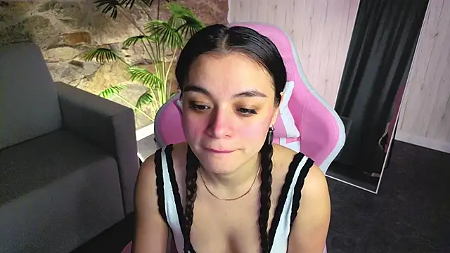 Kim Bless online show from February 7, 12:58 am