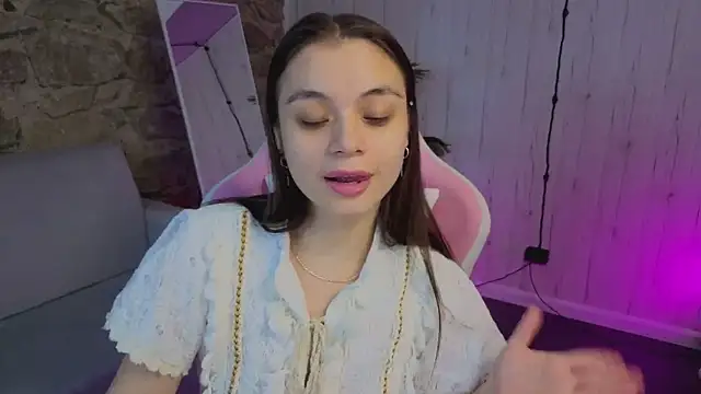 Kim Bless online show from February 27, 2:00 am