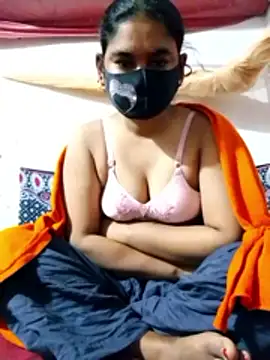 Hot Sweeti online show from January 17, 9:40 pm