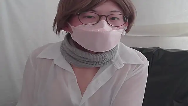 Snapshot of You_Aoi chatting on January 18, 5:11 am You Aoi online show from January 18, 5:11 am