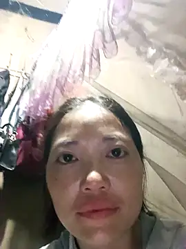 Snapshot of kotaka-shoow chatting on April 29, 10:52 am kotaka-shoow online show from April 29, 10:52 am