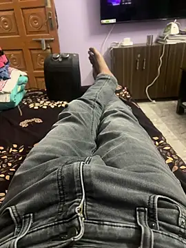 Snapshot of Hornyksg chatting on January 15, 2:54 pm Hornyksg online show from January 15, 2:54 pm