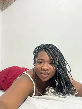 Snapshot of chanellmontes3 chatting on June 22, 3:25 am chanellmontes3 online show from June 22, 3:25 am