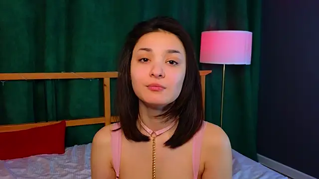 BarbaraGreen online show from February 11, 7:02 am