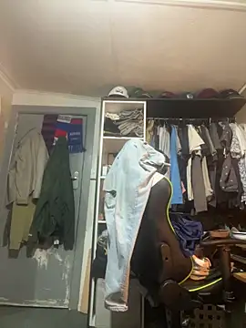 Pussyeating2025xh online show from April 9, 7:08 pm