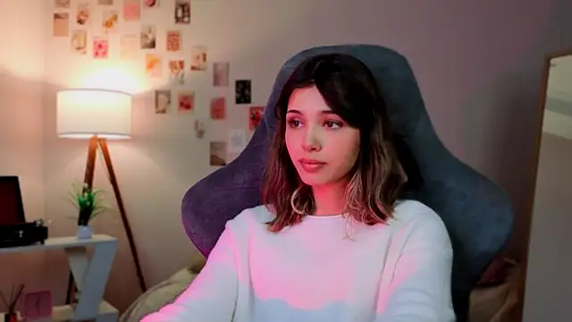 dinnerwithflowers online show from January 16, 1:26 pm