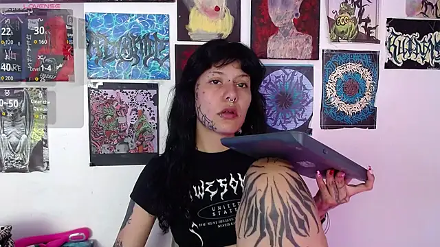 Snapshot of MelisaVelvet chatting on June 24, 7:46 pm MelisaVelvet online show from June 24, 7:46 pm