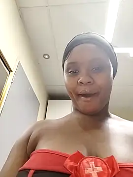 LUNAARXO1 online show from March 18, 2:26 am