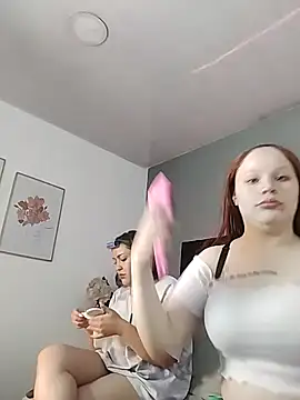 Crystaa12 online show from February 12, 12:33 pm