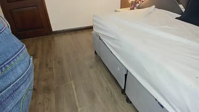 Ambarross  online show from February 14, 12:46 pm