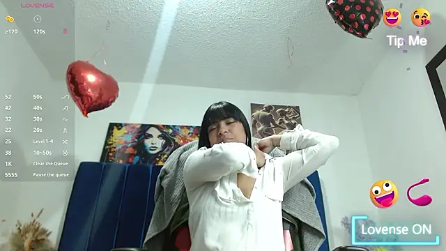 Bombom brown1 online show from March 24, 1:16 pm