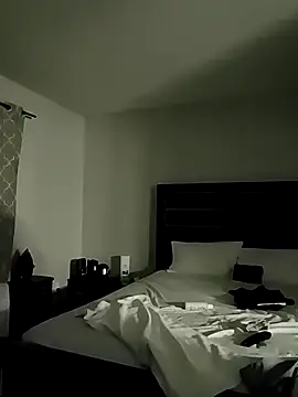 ThickaThuckDick07 online show from April 13, 7:14 am