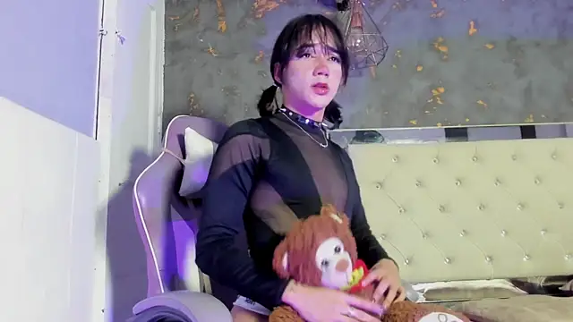 Snapshot of Swee_tMoon chatting on January 15, 7:50 pm Swee tMoon online show from January 15, 7:50 pm