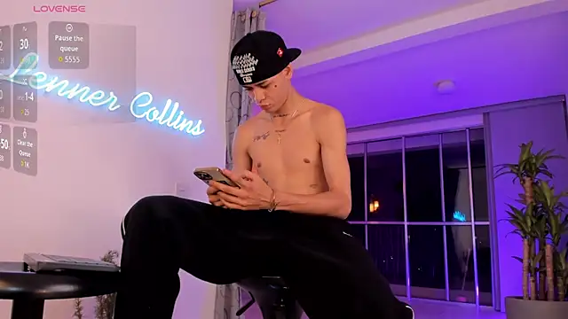 LennerCollins  online show from April 12, 8:30 am