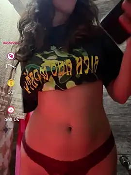 Snapshot of Raven__5 chatting on June 23, 8:18 pm Raven 5 online show from June 23, 8:18 pm