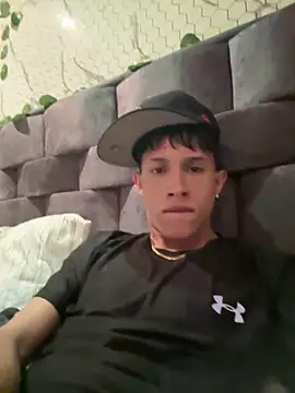 Snapshot of Adam_hottie chatting on February 21, 5:41 am Adam hottie online show from February 21, 5:41 am