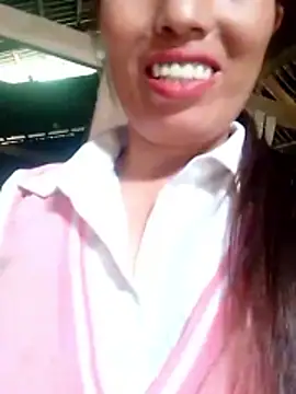 Gummiesu online show from May 25, 3:01 am