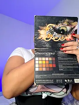 Snapshot of curly_girl_31 chatting on March 2, 9:21 pm curly girl 31 online show from March 2, 9:21 pm