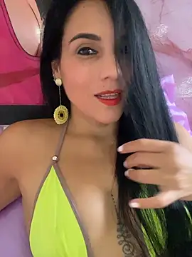 Snapshot of Miaswwe chatting on May 23, 5:50 pm Miaswwe online show from May 23, 5:50 pm