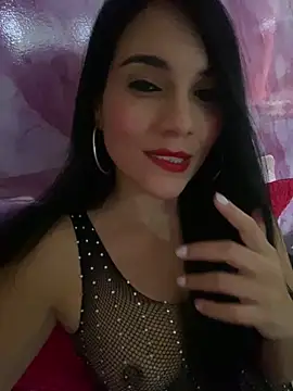Snapshot of Miaswwe chatting on May 30, 11:51 am Miaswwe online show from May 30, 11:51 am
