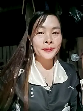 Bling sexy online show from February 10, 1:15 pm