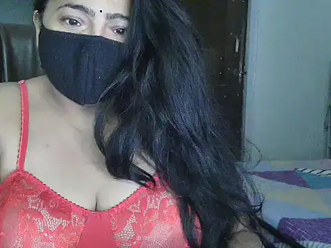Snapshot of GaggingGirl_ chatting on June 21, 10:51 am GaggingGirl online show from June 21, 10:51 am