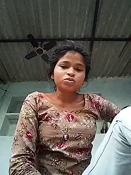 Snapshot of Jyoti_rathor chatting on June 10, 12:11 am Jyoti rathor online show from June 10, 12:11 am