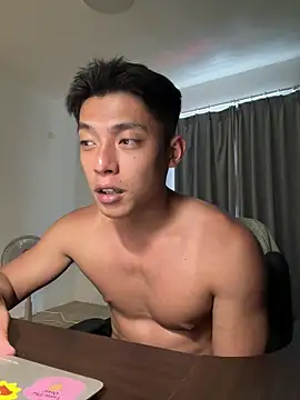 Yooo17 online show from March 26, 7:03 am