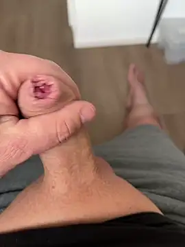 Snapshot of longdong00789 chatting on May 18, 2:12 pm longdong00789 online show from May 18, 2:12 pm