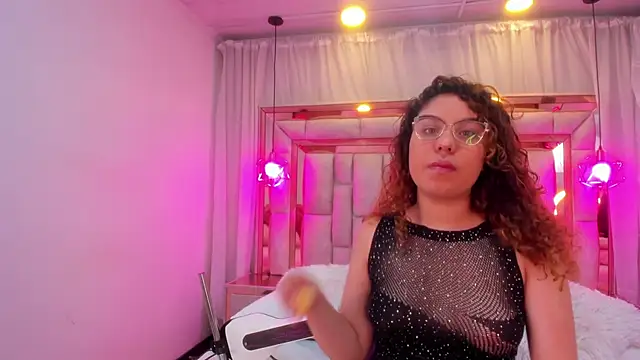 AllisonAdams  online show from March 30, 12:06 pm