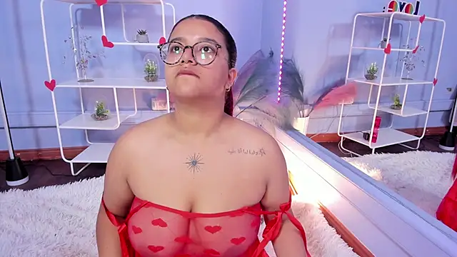 Rosy Sweet online show from February 14, 2:47 pm