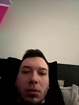 Snapshot of UnipolarBight chatting on January 15, 7:28 pm UnipolarBight online show from January 15, 7:28 pm