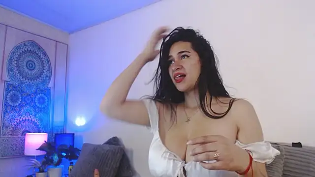 Snapshot of pandora922_DH chatting on February 3, 1:16 pm pandora922 DH online show from February 3, 1:16 pm