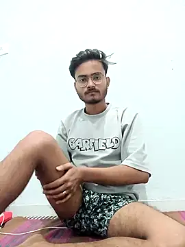 sdgjjkkmm online show from March 8, 4:22 pm