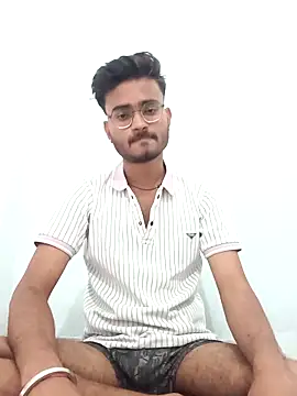 sdgjjkkmm online show from March 27, 8:26 am