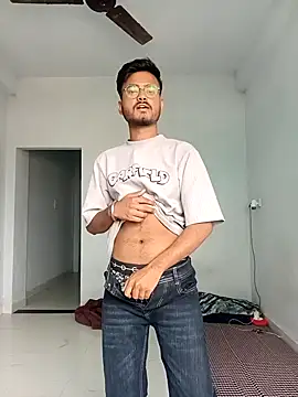 sdgjjkkmm online show from March 30, 6:47 am