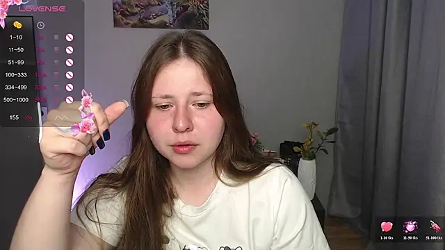 secretvic online show from June 26, 7:40 pm