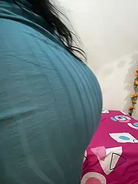 Snapshot of Eva_Ferrari chatting on August 1, 6:51 pm Eva Ferrari online show from August 1, 6:51 pm