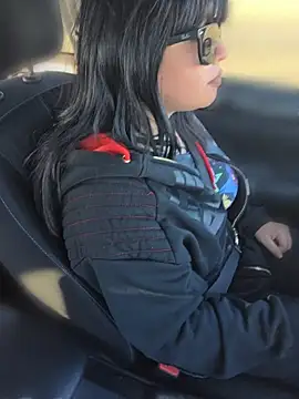 AriannaPenaxo online show from March 22, 10:57 pm