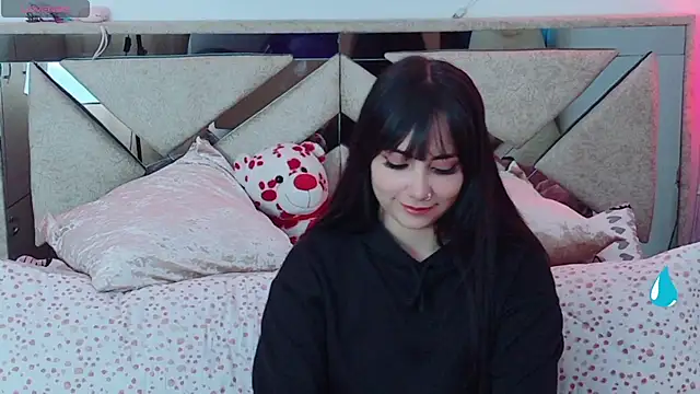 Snapshot of Sabrinaaa__ chatting on July 16, 3:18 pm Sabrinaaa online show from July 16, 3:18 pm
