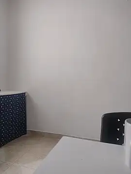 Juanstevan2724 online show from February 1, 5:44 pm