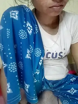 annugirl online show from February 18, 5:25 am